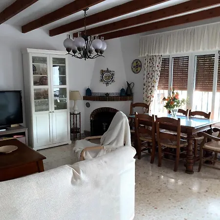 Antigua Estacion De Campanillas Holiday home