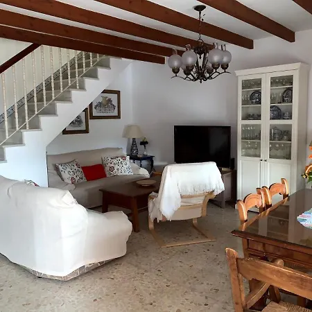 Antigua Estacion De Campanillas Holiday home *